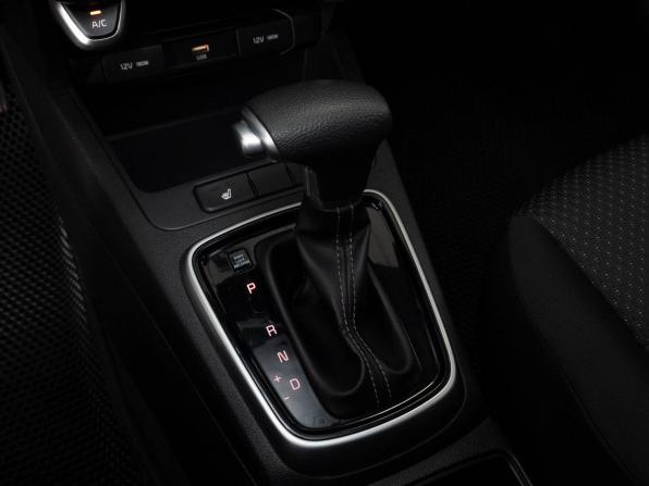 Kia Rio IV Рестайлинг с пробегом 2021 года, цена 1 749 000 рублей, 84350 км, седан, Автокод Объявления