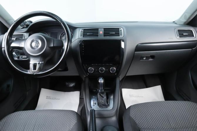 Volkswagen Jetta VI с пробегом 2013 года, цена 1 019 000 рублей, 283864 км, седан, Автокод Объявления