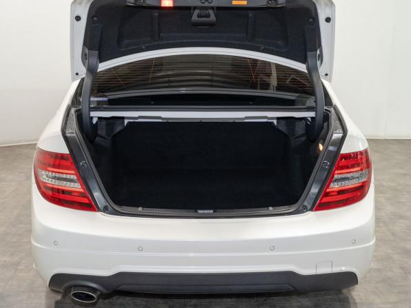 Mercedes-Benz C-Класс III (W204) Рестайлинг с пробегом 2011 года, цена 1 420 000 рублей, 131204 км, седан, Автокод Объявления
