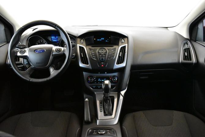Ford Focus III с пробегом 2013 года, цена 890 000 рублей, 175154 км, универсал, Автокод Объявления