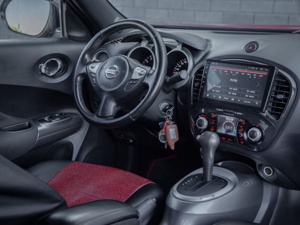 Nissan Juke I с пробегом 2011 года, цена 820 000 рублей, 190650 км, внедорожник, Автокод Объявления