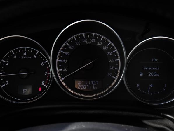 Mazda CX-5 I Рестайлинг с пробегом 2016 года, цена 1 799 000 рублей, 220330 км, внедорожник, Автокод Объявления