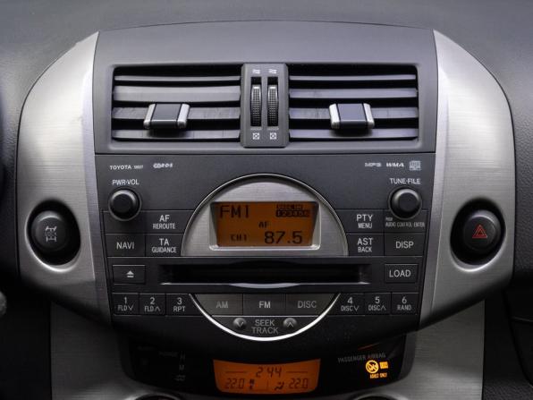 Toyota RAV4 III (XA30) с пробегом 2006 года, цена 920 000 рублей, 296059 км, внедорожник, Автокод Объявления