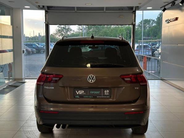Volkswagen Tiguan II с пробегом 2017 года, цена 1 775 000 рублей, 233564 км, внедорожник, Автокод Объявления