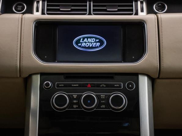 Land Rover Range Rover IV с пробегом 2015 года, цена 2 560 000 рублей, 220872 км, внедорожник, Автокод Объявления