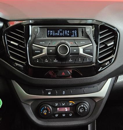Lada (ВАЗ) Vesta I с пробегом 2021 года, цена 1 377 000 рублей, 60451 км, универсал, Автокод Объявления