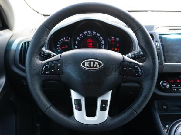Kia Sportage III с пробегом 2012 года, цена 1 079 000 рублей, 209527 км, внедорожник, Автокод Объявления