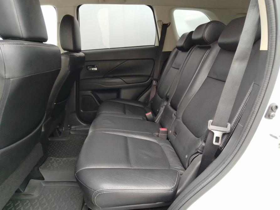 Mitsubishi Outlander III Рестайлинг 2 Ярославль  - изображение 12