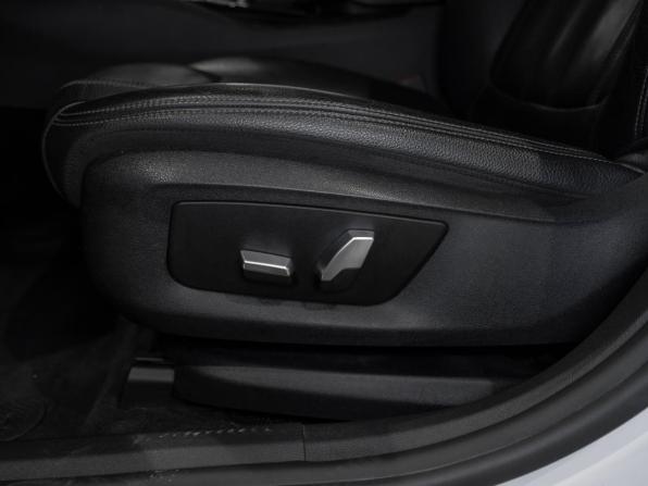 BMW 6 серии IV (G32) с пробегом 2018 года, цена 2 895 000 рублей, 270187 км, хэтчбек, Автокод Объявления