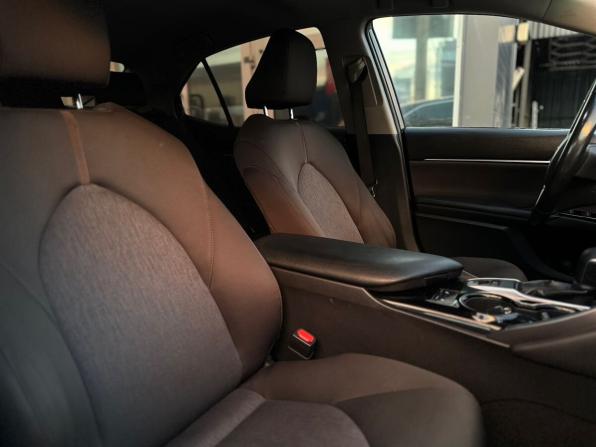 Toyota Camry VIII (XV70) с пробегом 2018 года, цена 2 199 000 рублей, 115752 км, седан, Автокод Объявления