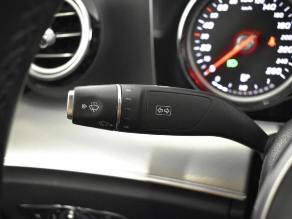 Mercedes-Benz E-Класс V (W213 S213 C238) с пробегом 2019 года, цена 2 772 900 рублей, 130025 км, седан, Автокод Объявления