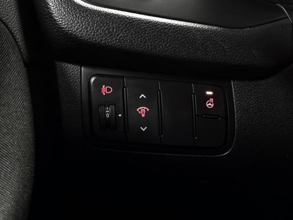 Kia Ceed II Рестайлинг с пробегом 2015 года, цена 1 249 000 рублей, 111640 км, хэтчбек, Автокод Объявления