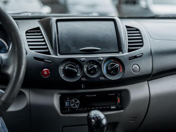Mitsubishi L200 IV с пробегом 2007 года, цена 833 000 рублей, 319050 км, пикап, Автокод Объявления