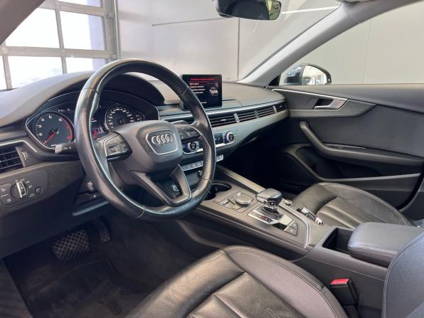 Audi A4 V (B9) с пробегом 2018 года, цена 2 329 000 рублей, 95000 км, седан, Автокод Объявления