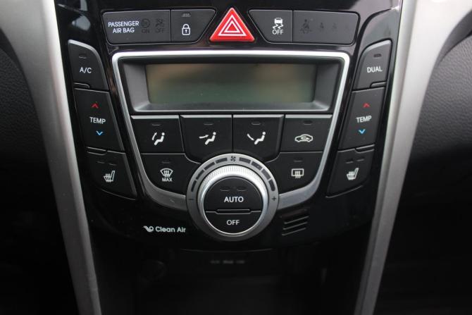 Hyundai i30 II с пробегом 2014 года, цена 997 000 рублей, 147186 км, хэтчбек, Автокод Объявления