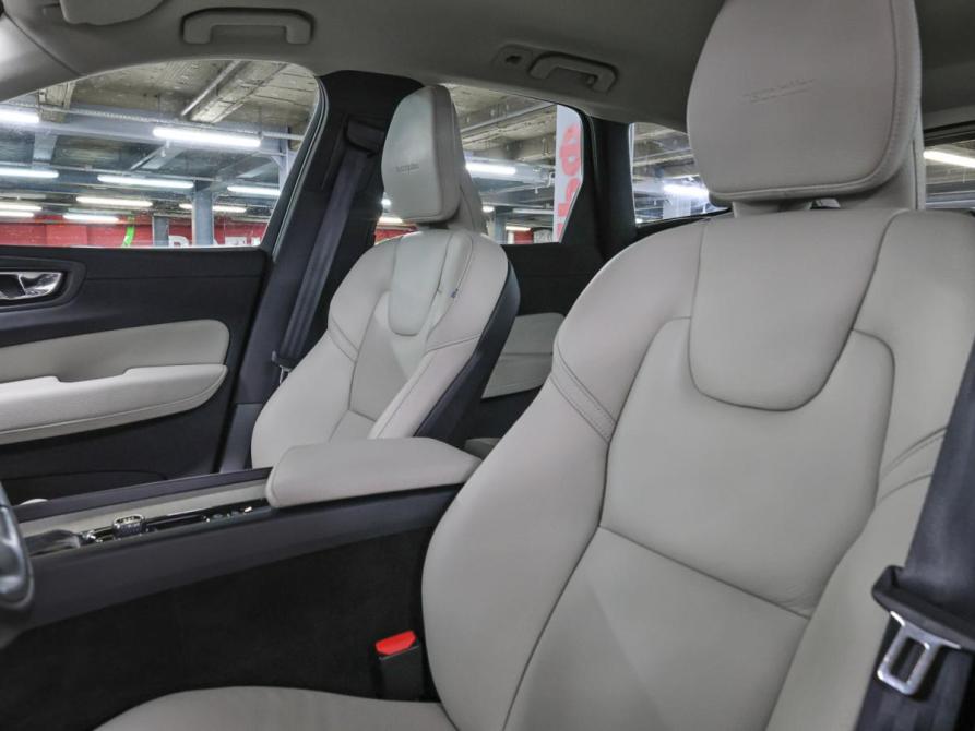 Volvo XC60 II Москва  - изображение 15