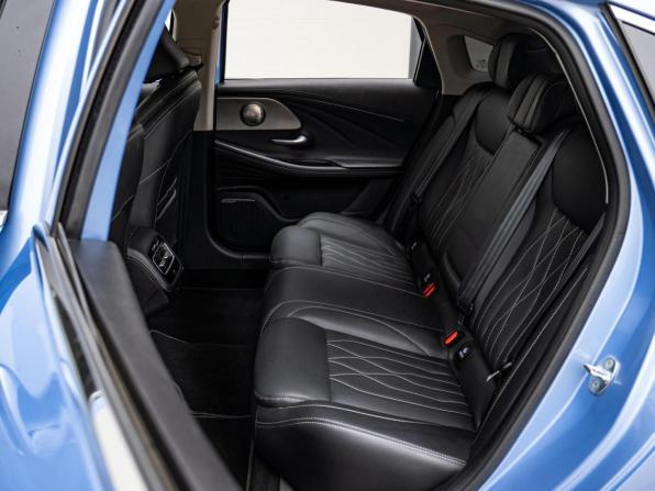 Chery Arrizo 8 с пробегом 2023 года, цена 2 069 000 рублей, 25604 км, седан, Автокод Объявления