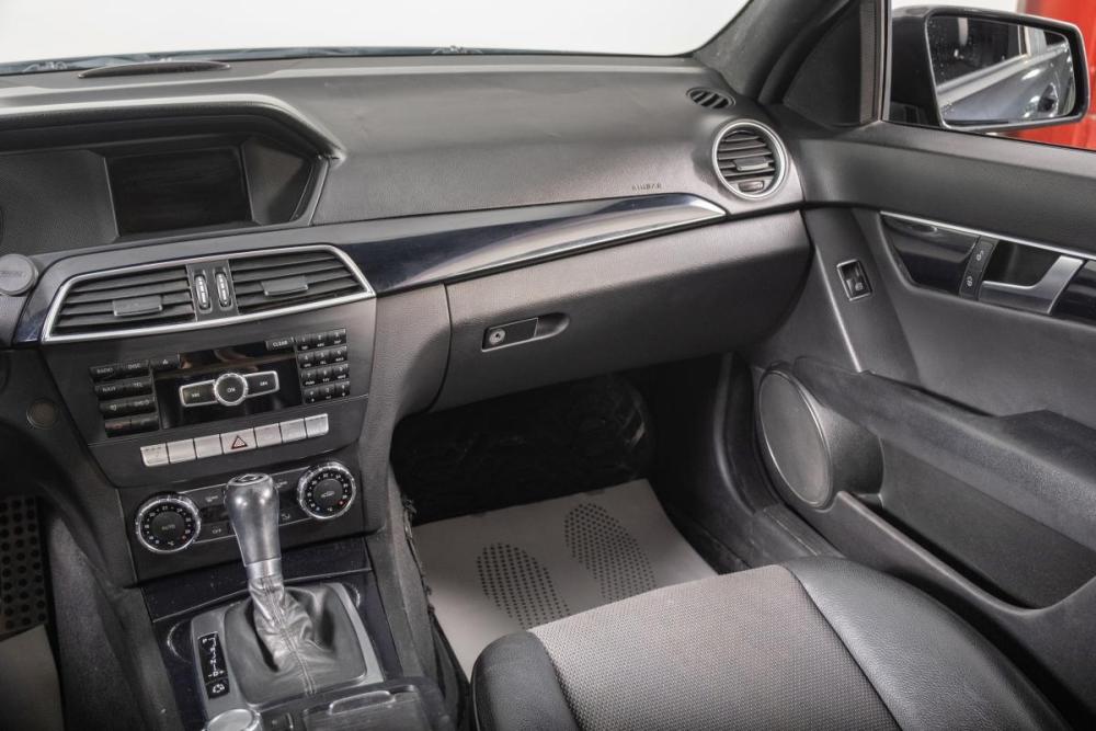 Mercedes-Benz C-Класс III (W204) Рестайлинг Томск  - изображение 12