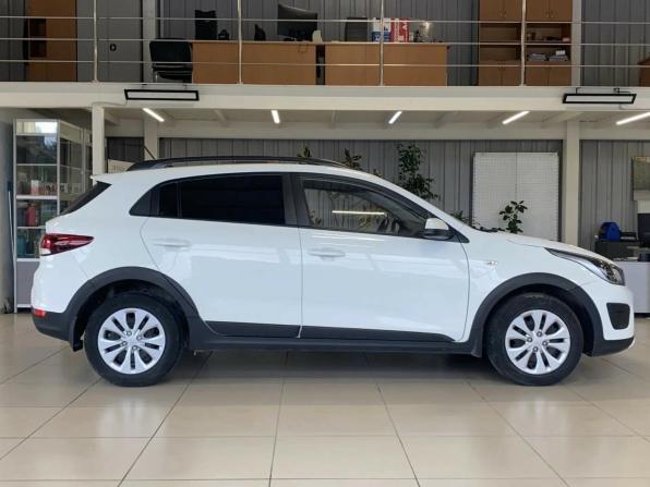 Kia Rio IV с пробегом 2018 года, цена 1 320 000 рублей, 105000 км, хэтчбек, Автокод Объявления