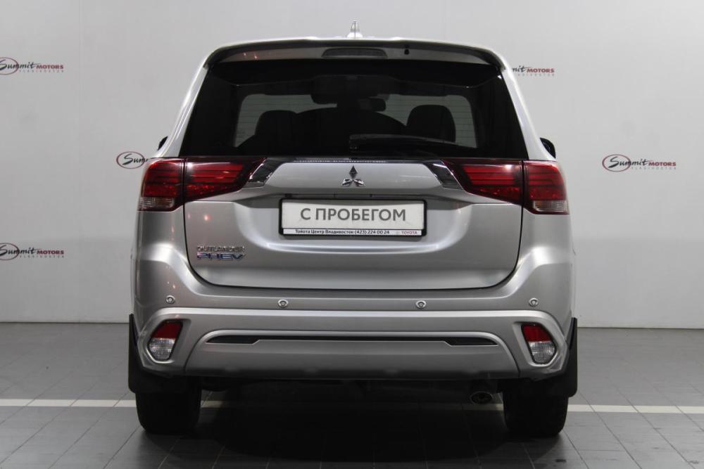 Mitsubishi Outlander III Рестайлинг 3 Владивосток  - изображение 5