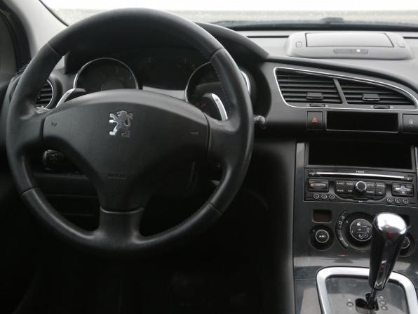 Peugeot 3008 I с пробегом 2011 года, цена 625 000 рублей, 193000 км, внедорожник, Автокод Объявления