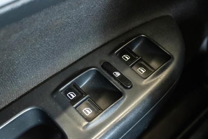 Skoda Octavia II (A5) Рестайлинг с пробегом 2011 года, цена 759 000 рублей, 272070 км, лифтбек, Автокод Объявления