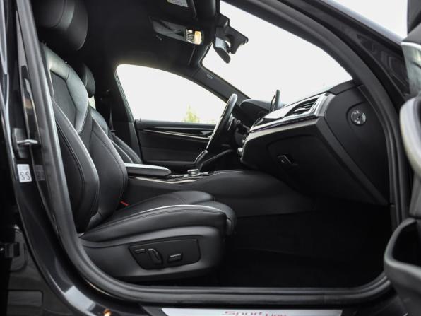 BMW 5 серии VII (G30/G31/G38) с пробегом 2017 года, цена 3 189 000 рублей, 103000 км, седан, Автокод Объявления