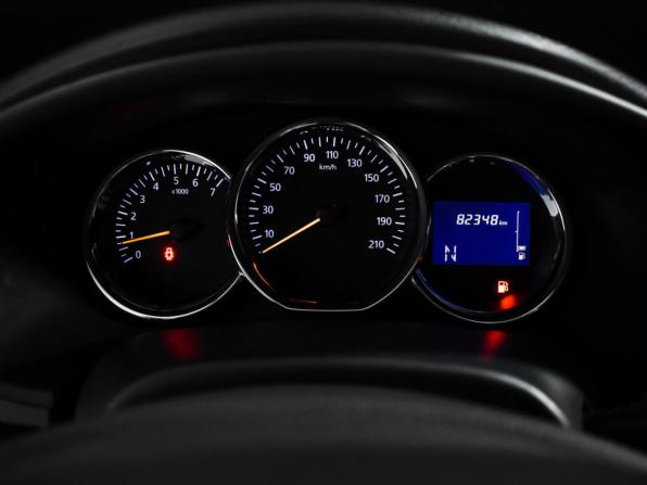 Renault Logan II с пробегом 2015 года, цена 729 000 рублей, 82000 км, седан, Автокод Объявления