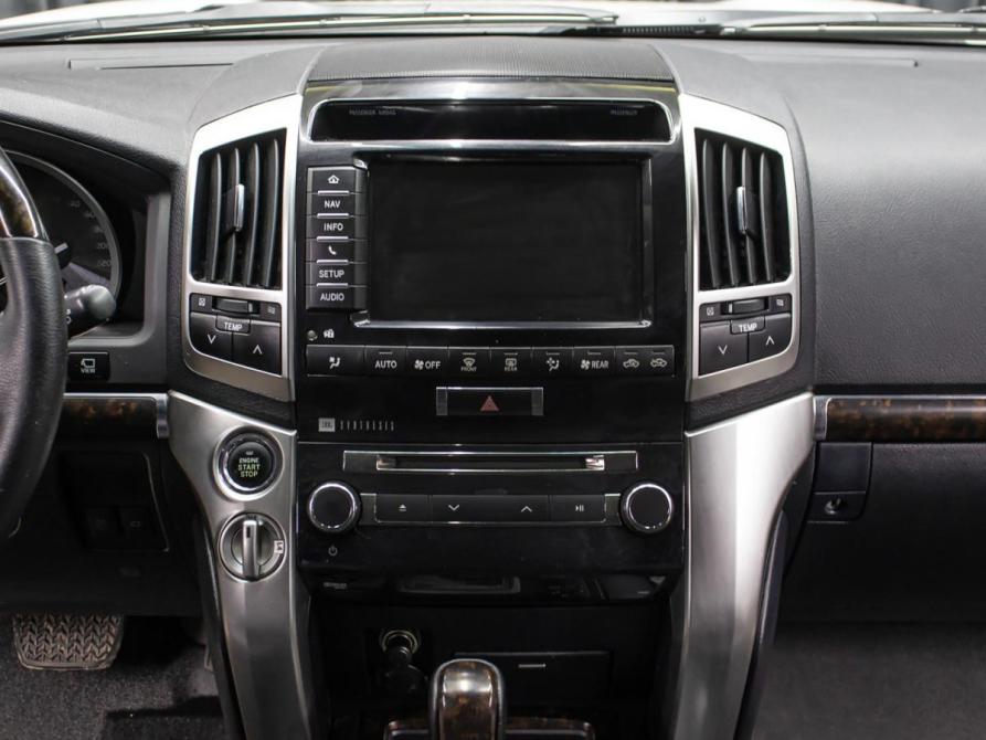 Toyota Land Cruiser 200 Series Рестайлинг 1 Москва  - изображение 15