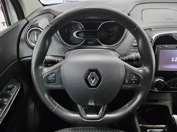 Renault Kaptur I с пробегом 2017 года, цена 1 473 000 рублей, 133141 км, внедорожник, Автокод Объявления