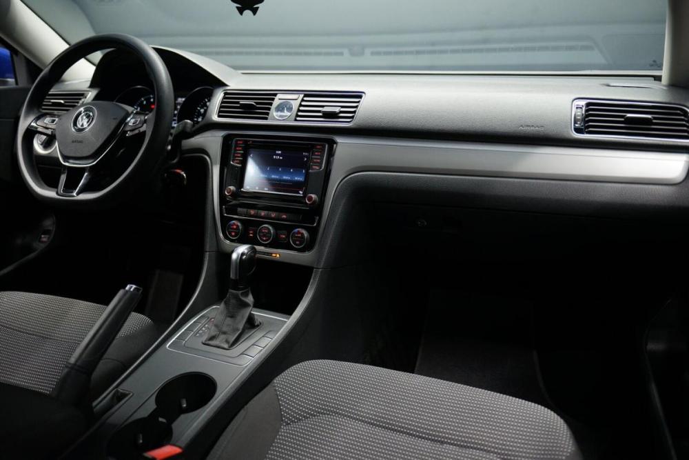 Volkswagen Passat (North America and China) I Рестайлинг Крым  - изображение 24