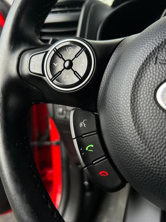 Kia Soul II Рестайлинг с пробегом 2018 года, цена 1 599 000 рублей, 134304 км, хэтчбек, Автокод Объявления