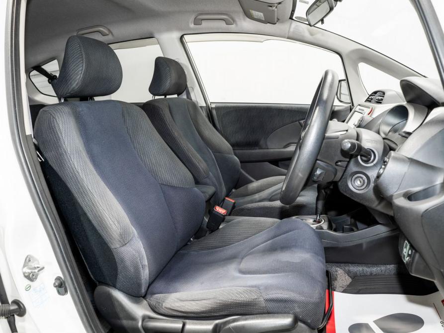 Honda Fit II Чита  - изображение 6