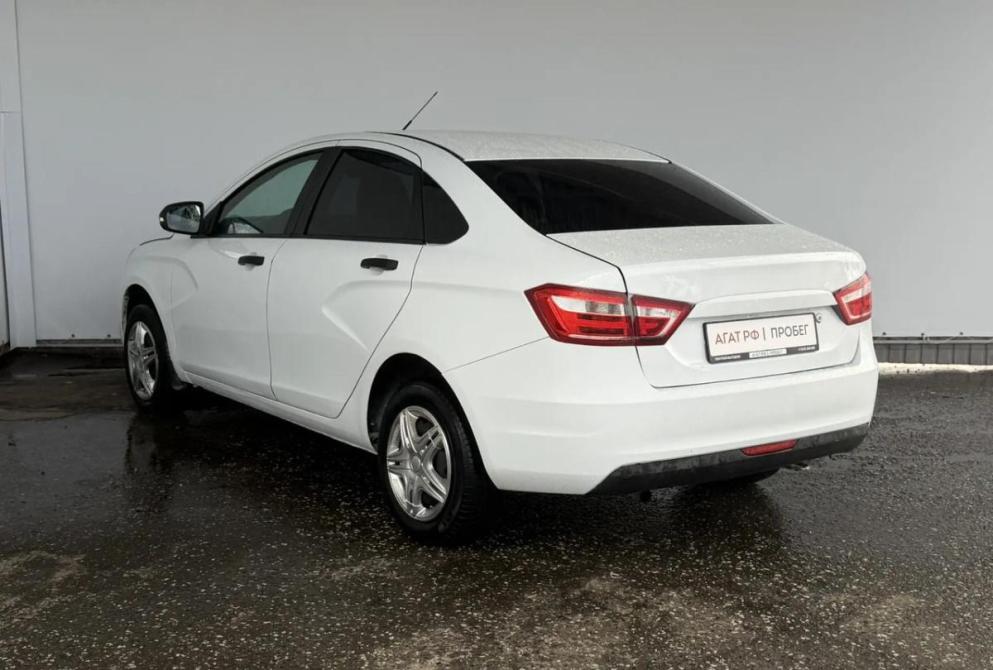 Lada (ВАЗ) Vesta I Киров  - изображение 7