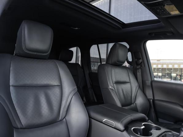 Toyota Land Cruiser 300 Series с пробегом 2021 года, цена 8 998 000 рублей, 139707 км, внедорожник, Автокод Объявления