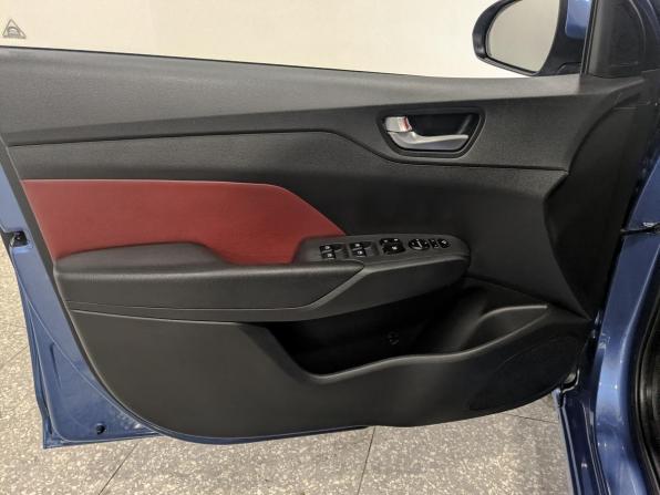 Hyundai Solaris II Рестайлинг с пробегом 2020 года, цена 1 600 000 рублей, 110630 км, седан, Автокод Объявления