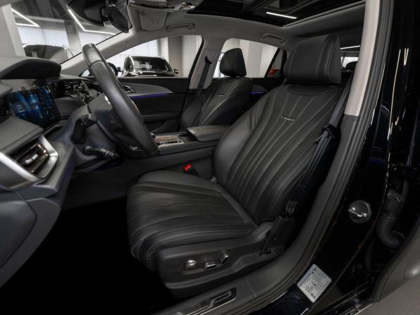 Hongqi H5 II с пробегом 2024 года, цена 3 600 000 рублей, 9300 км, седан, Автокод Объявления