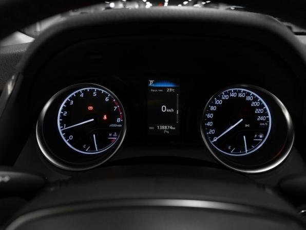 Toyota Camry VIII (XV70) с пробегом 2019 года, цена 2 490 000 рублей, 138870 км, седан, Автокод Объявления