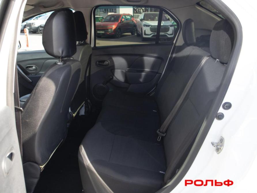 Renault Logan II Москва  - изображение 8