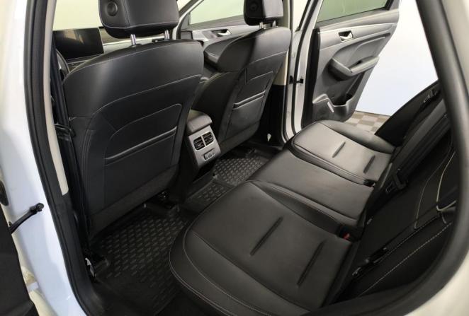 Haval Jolion I Рестайлинг с пробегом 2023 года, цена 2 059 000 рублей, 27879 км, внедорожник, Автокод Объявления