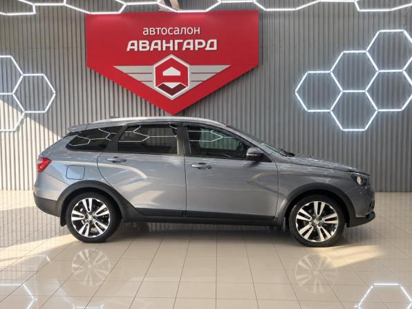 Lada (ВАЗ) Vesta I с пробегом 2018 года, цена 1 050 000 рублей, 106650 км, универсал, Автокод Объявления
