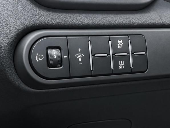 Kia XCeed I с пробегом 2021 года, цена 2 499 000 рублей, 89800 км, хэтчбек, Автокод Объявления