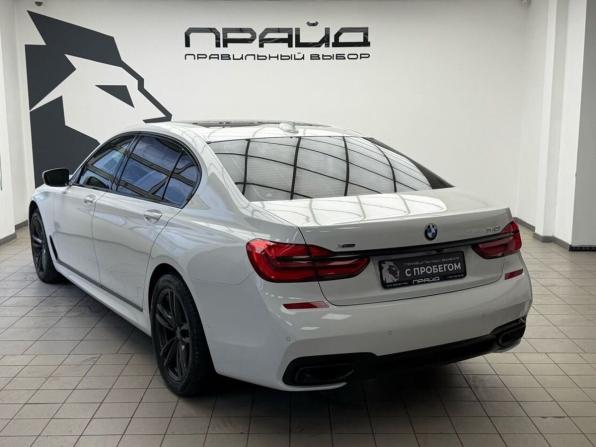 BMW 7 серии VI (G11/G12) с пробегом 2018 года, цена 3 919 000 рублей, 163239 км, седан, Автокод Объявления