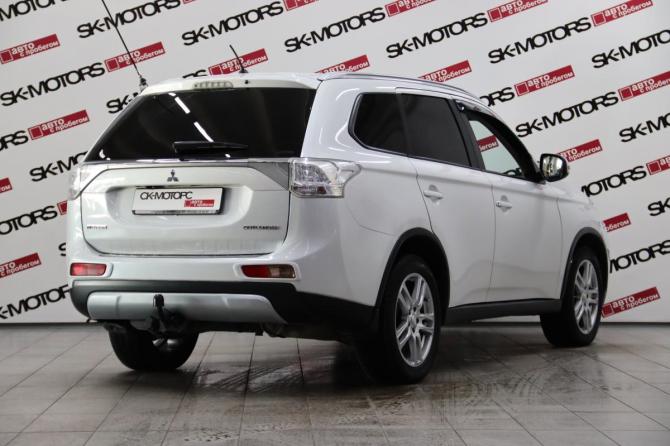 Mitsubishi Outlander III с пробегом 2014 года, цена 1 735 350 рублей, 175244 км, внедорожник, Автокод Объявления