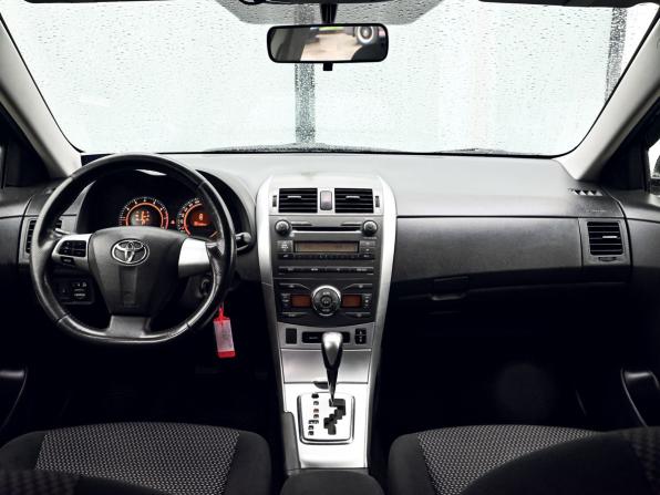 Toyota Corolla X (E140 E150) Рестайлинг с пробегом 2010 года, цена 1 065 000 рублей, 220000 км, седан, Автокод Объявления