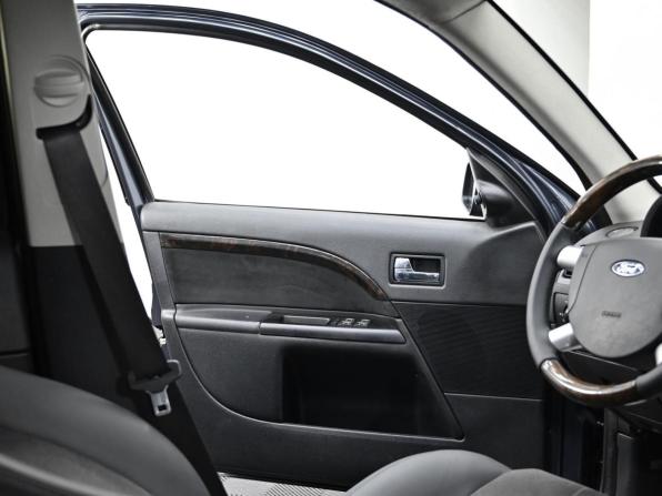 Ford Mondeo III Рестайлинг с пробегом 2006 года, цена 399 000 рублей, 232000 км, седан, Автокод Объявления