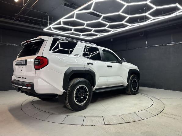 Новый Toyota 4Runner VI 2025 года, цена 9 290 000 рублей, внедорожник, Автокод Объявления
