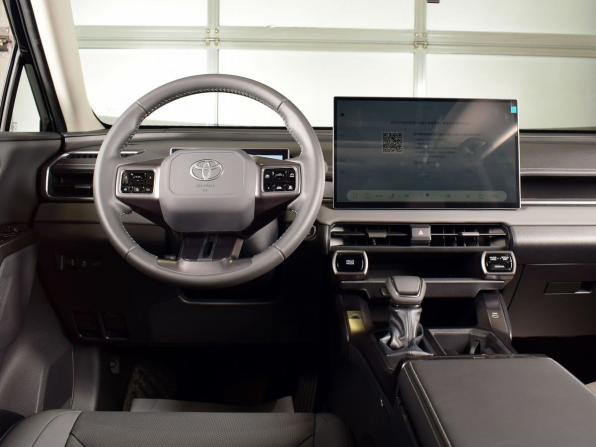 Toyota RAV4 VI (XA60) с пробегом 2026 года, цена 4 285 995 рублей, 8 км, внедорожник, Автокод Объявления