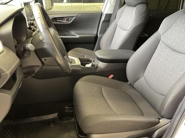 Toyota RAV4 V (XA50) с пробегом 2020 года, цена 3 425 000 рублей, 35060 км, внедорожник, Автокод Объявления
