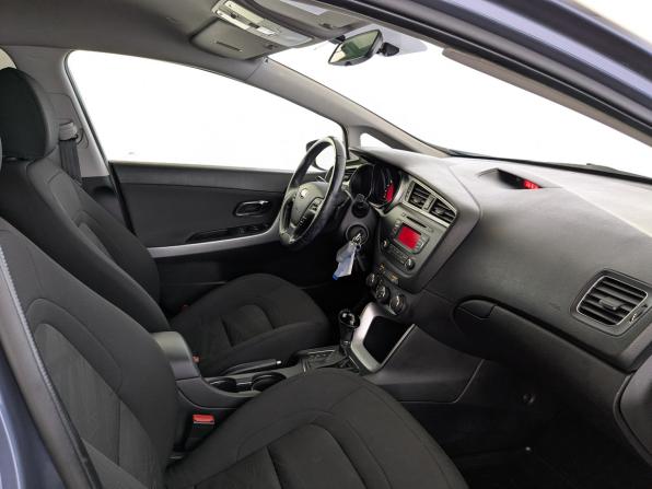 Kia Ceed II Рестайлинг с пробегом 2017 года, цена 1 340 000 рублей, 143061 км, хэтчбек, Автокод Объявления